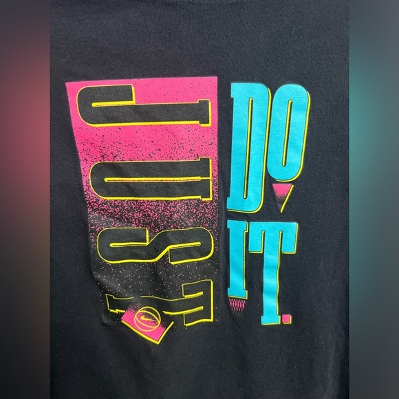 NIKE - Just Do It - Retro Style T-Shirt- Youth XL - Picture 5 of 9